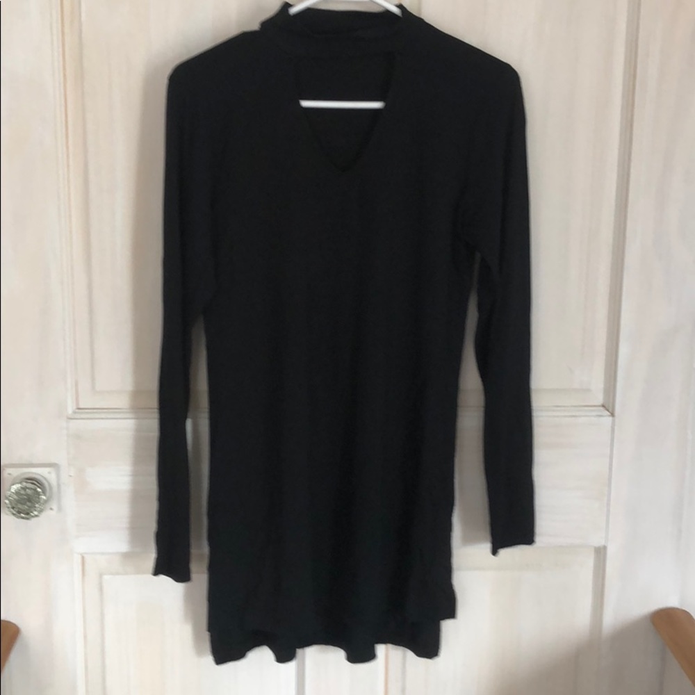 Black key hole top